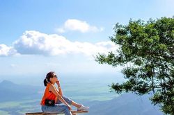Đêm trên đỉnh vồ Bồ Hong