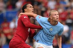 Man City - Liverpool (Carabao Cup): Quá tam ba bận