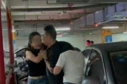 Xử trí thế nào khi 'tiểu tam' ung dung ngồi trang điểm trong xe của chồng?