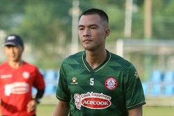 Chia tay trụ cột, HAGL bất ngờ nhắm 'sao xịt' cho hàng thủ