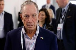 Bloomberg không quan tâm đến việc mua lại Dow Jones, Washington Post