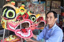Nghề làm đầu lân