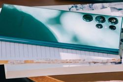 Samsung Galaxy S23 lộ giá bán tại Việt Nam