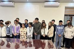 Thanh Hóa: Bắt quả tang 19 đối tượng tổ chức sử dụng trái phép ma túy