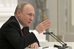 Tổng thống Putin ký sắc lệnh đáp trả việc áp giá trần dầu xuất khẩu của Nga