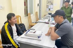 Đã bắt được đối tượng dùng súng giả cướp ngân hàng