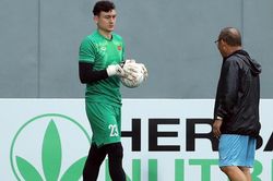 CẬP NHẬT Việt Nam vs Singapore: Thử thách trên sân cỏ nhân tạo (19h30, 30/12)