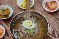 Những món ăn truyền thống Hàn Quốc làm say lòng du khách