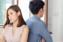 Phản ứng đáng sợ của anh trai tôi khi chị dâu báo tin được thăng chức