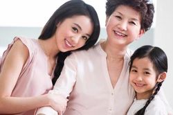 Đưa bạn về... giành mẹ