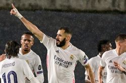 Video bàn thắng trận Valladolid vs Real Madrid: Benzema lập cú đúp