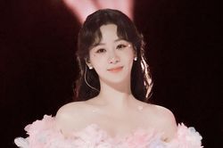 Dương Tử bị chê vì hát nhép lộ liễu