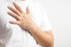 Nam giới cũng mắc ung thư vú