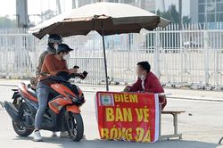 Ế vé trận Việt Nam gặp Myanmar: Thị trường 'chợ đen' giảm giá kịch sàn