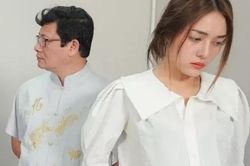 Bị bố chồng chê xấu, con dâu quyết tâm đi làm đẹp nhưng vừa về nhà đã bị bố chồng đuổi đi