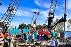 Phó Chủ tịch tỉnh thông tin về diễn biến mới nhất vụ cháu bé rơi xuống cọc bê tông sâu 35m