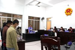 Vụ tạt sơn để gây áp lực trả nợ: Cấp sơ thẩm chưa xác định chính xác giá trị thiệt hại