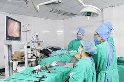 Phẫu thuật thành công ca nội soi ung thư dạ dày đầu tiên