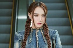Điều gì đang xảy ra với Nhã Phương đến nỗi ông xã Trường Giang phải nói: 'Em bị điên hả?'