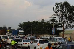 Chính sách điện khí hóa giao thông ấn tượng của Uganda: đổi xe máy chạy xăng lấy xe máy điện