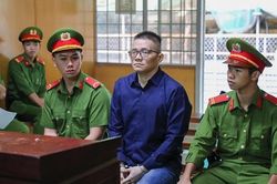 'Cậu IT' Nhâm Hoàng Khang lĩnh 10 năm tù về tội cưỡng đoạt tài sản