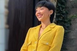 4 tuyệt chiêu để diện áo khoác tweed mà không sợ 'già chát'