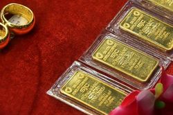 Giá vàng trong nước biến động nhẹ, cao hơn thế giới khoảng 14 triệu đồng/lượng