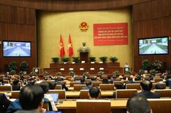 Đổi mới mạnh mẽ và đồng bộ công tác cán bộ