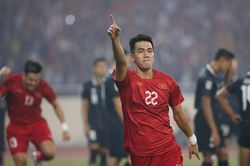 Tuyển Việt Nam đè bẹp Indonesia vào chung kết AFF Cup: Thầy cao tay, trò hay!