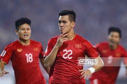 Tiến Linh vượt thành tích ghi bàn của huyền thoại Hồng Sơn