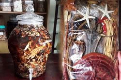 Uống rượu chuối hột, Minh mạng thang… để 'sung'?