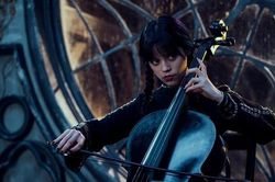 Vừa xác nhận 'Wednesday' mùa 2, Netflix có nguy cơ mất bản quyền vào tay người khác?