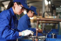 Phát triển thị trường lao động linh hoạt, hiệu quả và hội nhập