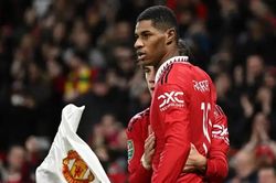 VIDEO bàn thắng trận MU 3-0 Charlton: Rashford lập cú đúp