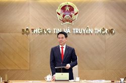 Điều nhắn gửi cuối năm của Bộ trưởng Nguyễn Mạnh Hùng