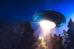 Ghi nhận hơn 500 lần UFO xuất hiện trên bầu trời nước Mỹ