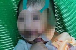 Gửi con 6 tháng tuổi cho người khác trông coi, mẹ chết lặng nghe tin con nguy kịch