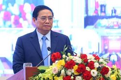 Thủ tướng: Nhà đầu tư luôn băn khoăn về nguồn lao động khi vào Việt Nam