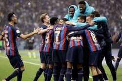 Hạ Real Madrid, Barca giành danh hiệu đầu tiên dưới thời HLV Xavi