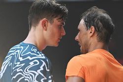 Kết quả Australian Open hôm nay 16/1: Nadal khởi đầu suôn sẻ