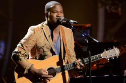 Giọng ca American Idol đột ngột qua đời ở tuổi 32