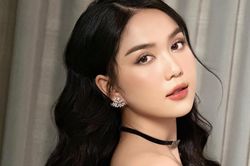 Ngọc Trinh 'chơi lớn' thưởng Tết trợ lý bằng nhẫn kim cương size to