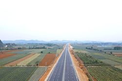 Phân luồng ô tô dưới 9 chỗ đi cao tốc Ninh Bình - Thanh Hóa nếu QL1 ùn tắc