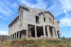 Cận cảnh khu chợ gần 10 tỷ đồng ở Gia Lai xây ì ạch 5 năm chưa xong