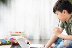 Nếu con hỏi 'tự tin' là gì, hãy cho trẻ trải nghiệm 7 cảm xúc này