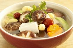 Không phải nhân sâm, đem 3 thực phẩm này đi nấu canh vừa ngon lại bổ, bất chấp giá lạnh