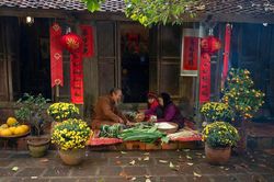 Hương vị Tết xưa ở làng cổ Đường Lâm
