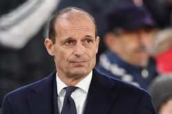 HLV Allegri chốt tương lai sau khi Juventus bị trừ 15 điểm