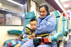 Chuyến tàu cuối cùng năm Nhâm Dần rời ga Hà Nội