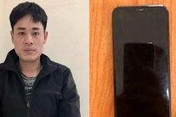 Đập cửa kính ô tô lấy tiền đi sắm Tết